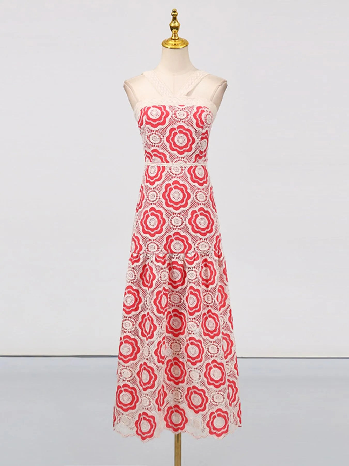 Lace Sleeveless Tiered Midi Dress - Image 25